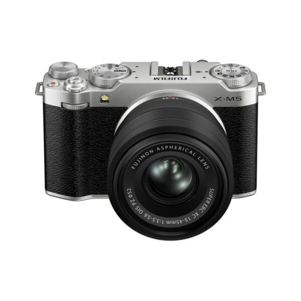Fujifilm X-M5 + XC 15-45mm f/3.5-5.6 - Silver