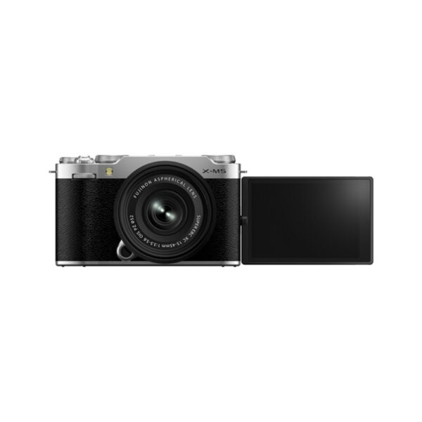 Fujifilm X-M5 + XC 15-45mm f/3.5-5.6 - Silver