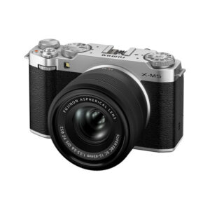 Fujifilm X-M5 + XC 15-45mm f/3.5-5.6 - Silver