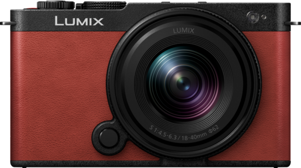 Panasonic Lumix S9 Crimson Red + 18-40mm f/4.5-6.3