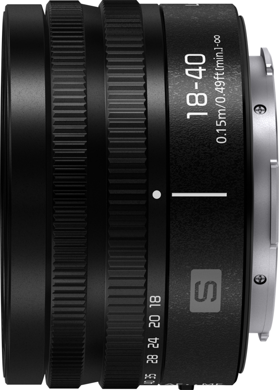 Panasonic Lumix S 18-40mm f/4.5-6.3 -objektiivi