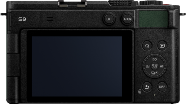 Panasonic Lumix S9 Dark Olive + 18-40mm f/4.5-6.3