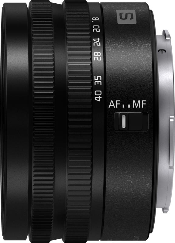 Panasonic Lumix S 18-40mm f/4.5-6.3 -objektiivi