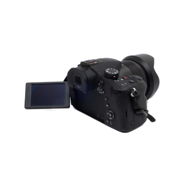 Panasonic Lumix FZ1000 - Käytetty