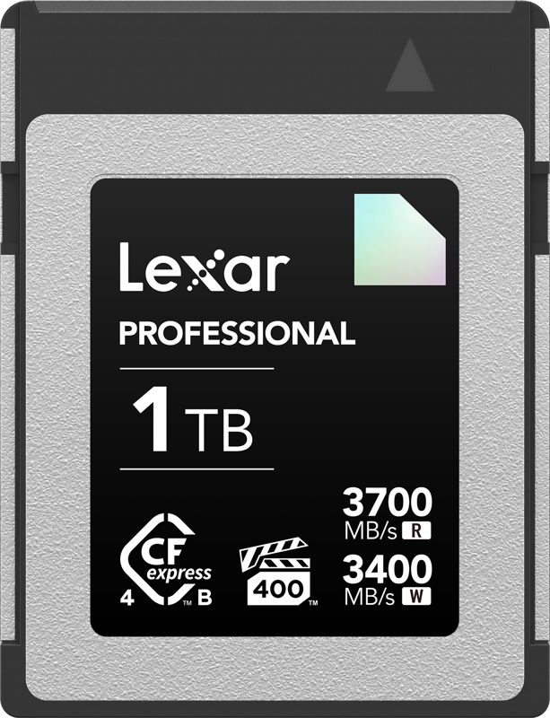 Lähikuva Lexar CFexpress 4.0 Pro Diamond R3700/W3400 (VPG400) 1TB -muistikortista, joka tarjoaa jopa 3700MB/s luku- ja 3400MB/s kirjoitusnopeuden.