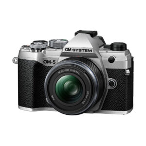OM SYSTEM M.Zuiko Digital 25mm f/1.8 II -objektiivi - 100 € alennus