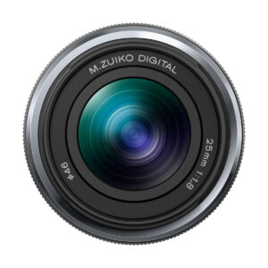 OM SYSTEM M.Zuiko Digital 25mm f/1.8 II -objektiivi - 100 € alennus