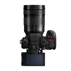 Panasonic Lumix S1R II + Lumix S 24-105mm f/4