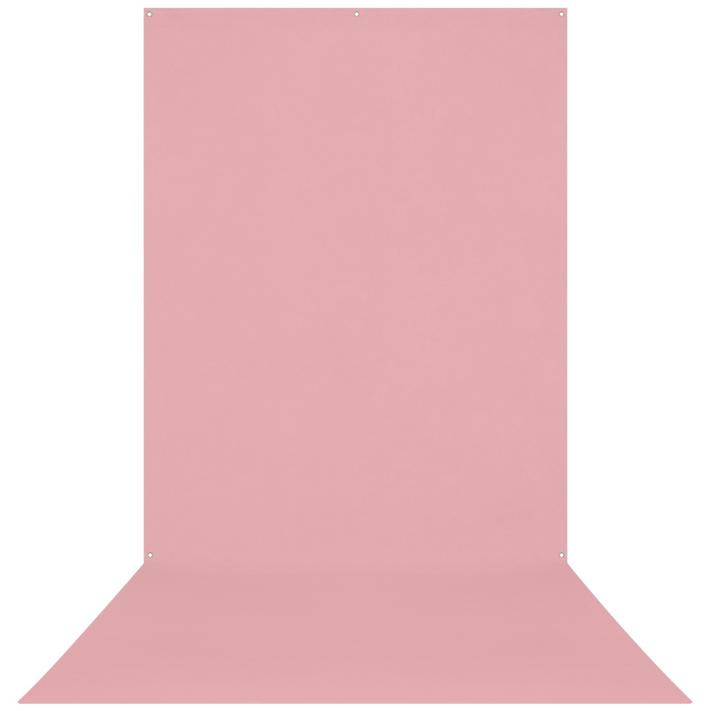 Westcott X Drop Wrinkle Resistant Backdrop - Pink Sweep (152 x 366 cm) -taustakalvo asetetaan pystyyn, se kaartuu saumattomasti lattiasta seinälle ja siinä on pienet yläkulman reiät ripustamista varten. Tavallinen vaaleanpunainen tausta on sileä ja koruton.