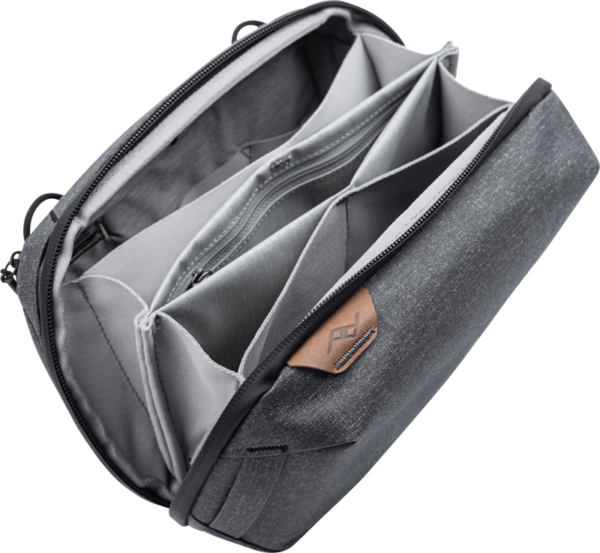 Peak Design Tech Pouch // Charcoal
