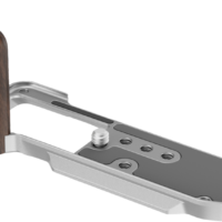 800q-02_133172 SmallRig 5261 L-Shape Mount Plate with Wooden Handle for Fujifilm X-M5 –kehikko
