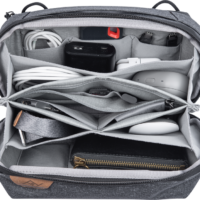 Peak Design Tech Pouch // Charcoal