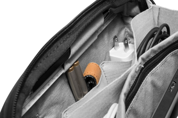 Peak Design Tech Pouch // Black