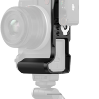 SmallRig 5429 L-Shaped Mount Plate with Handle for Canon EOS R50 V - frame