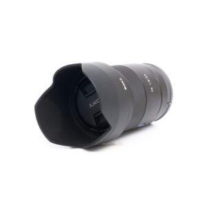 Sony FE Sonnar T* 55mm f/1.8 ZA - Käytetty