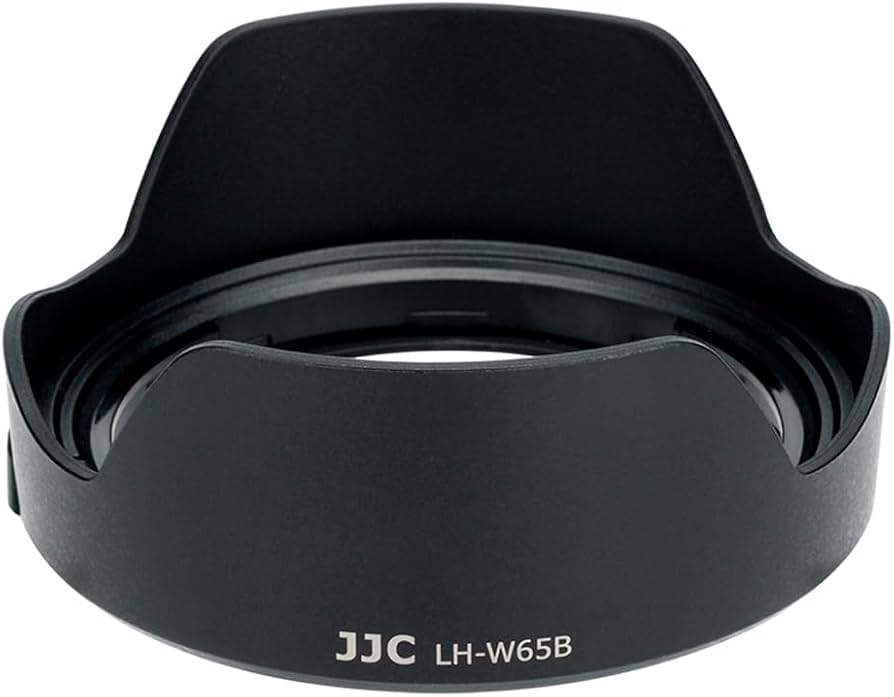 Musta JJC EW 65B Canon -vastavalosuoja, jossa on terälehden muotoinen kuvio, näkyy valkoista taustaa vasten.