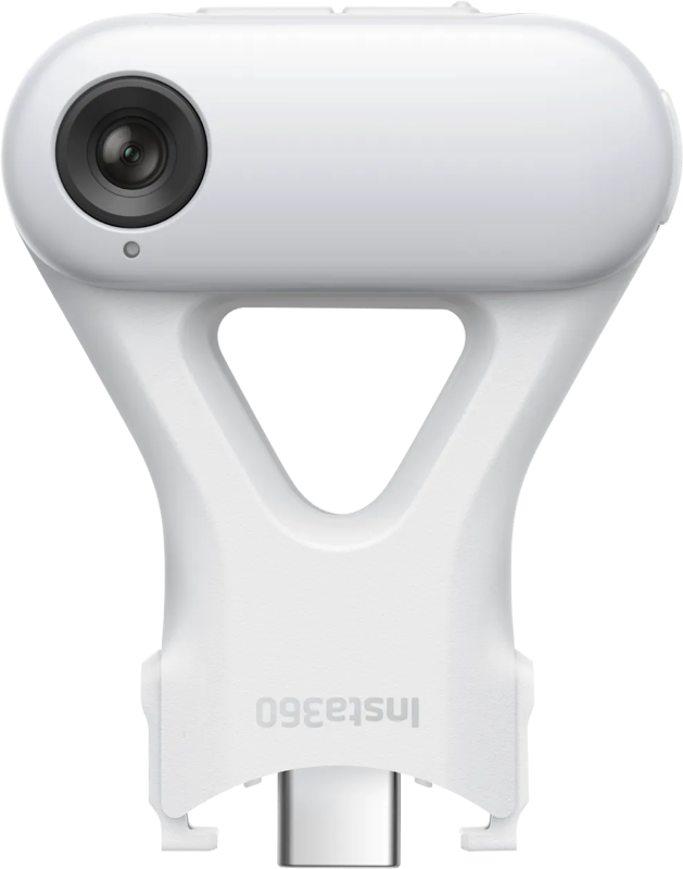 Lähikuva Insta360 Flow 2 Pro AI Trackerista, jossa on valkoinen runko, jossa on pyöristetty yläosa, näkyvä vasemmanpuoleinen linssi ja avoin kolmion muotoinen keskikohta.