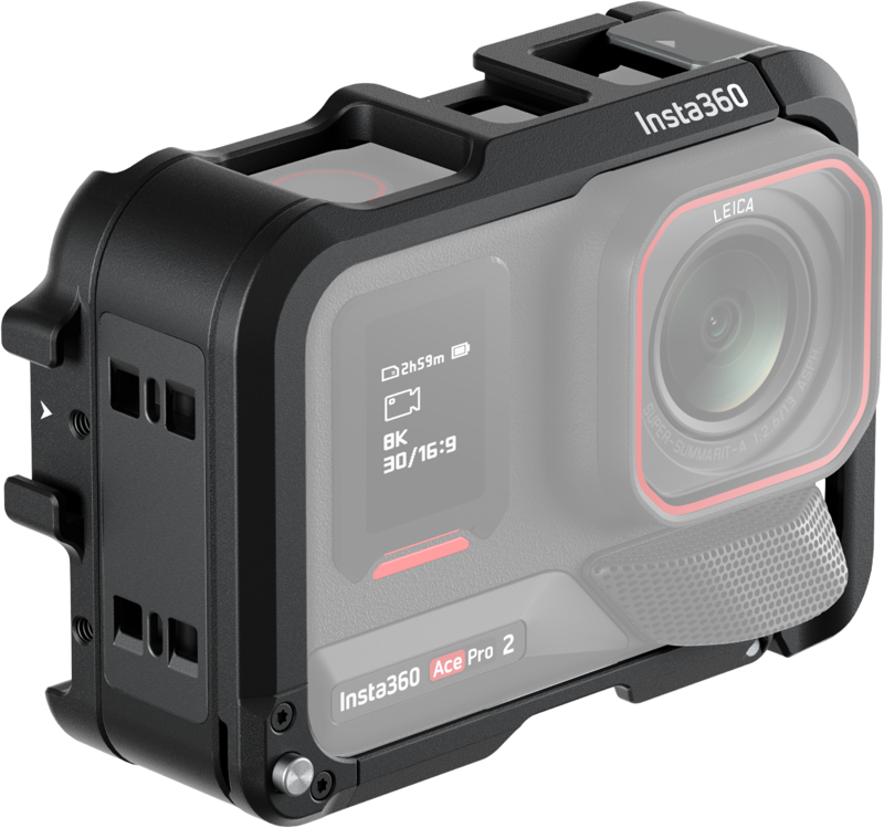 Lähikuva Insta360 Ace Pro 2 -kamerasta Ace Pro Utility Frame -kehyksessä, jossa näkyy sen suuri objektiivi, näyttö sekä Insta360- ja Leica-logot etupuolella.