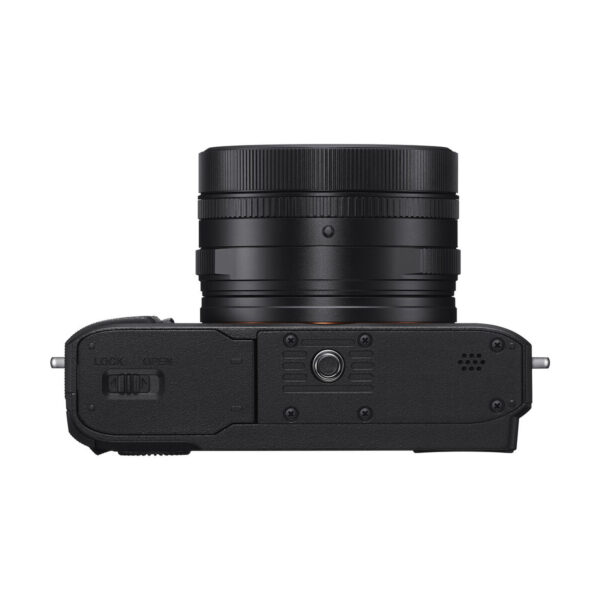 Layer 6 Sony RX1R III -kompaktikamera