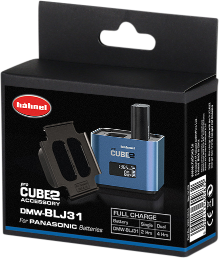 Pakkauksessa näkyy Hähnel ProCUBE 2 Plate for Panasonic DMW-BLJ31 Battery -laturi adapteri, jossa on laturiyksikkö ja akkulevysovitin mustana ja sinisenä.