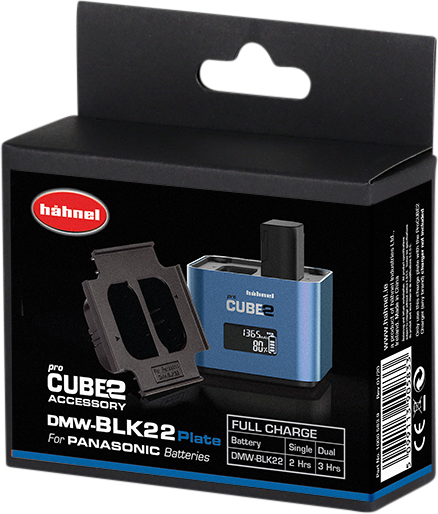 Hähnel ProCUBE 2 Plate for Panasonic DMW-BLK22 Battery -laturi adapteri -laitteen mustassa laatikossa on pakkauksessa kuvat laturista ja akkulevystä.
