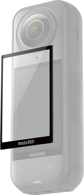 Insta360 X5 Cooling Screen Protector -näytönsuoja on kuvassa kohdistettuna Insta360-kameran eteen, valmiina kiinnitettäväksi kameran näytön päälle.