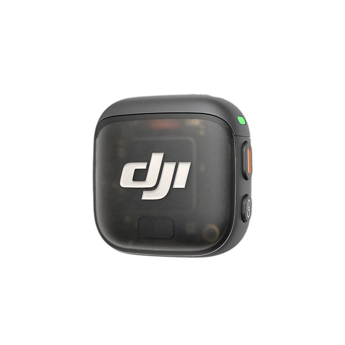 DJI Mic 3 Transmitter -lähetin on kompakti, musta langaton lähetin, jossa on pyöristetyt reunat, virtanäppäin sivulla ja pieni vihreä merkkivalo yläkulmassa.