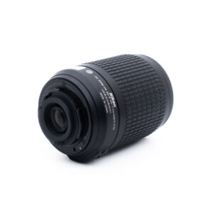 Nikon AF-S DX Nikkor 55-200mm f/4 - 5.6 G ED VR - Käytetty