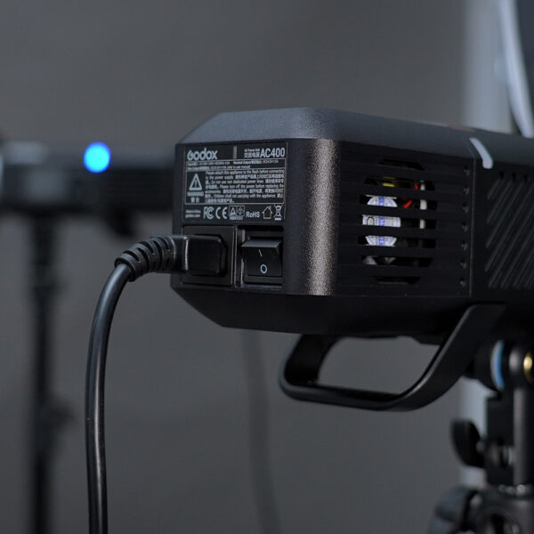 Godox Witstro AD400 Pro II battery-powered flashlight