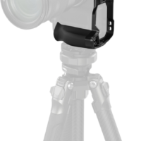 SmallRig 5466 L-Shaped Mount Plate with Silicone Handle for Nikon ZR - frame