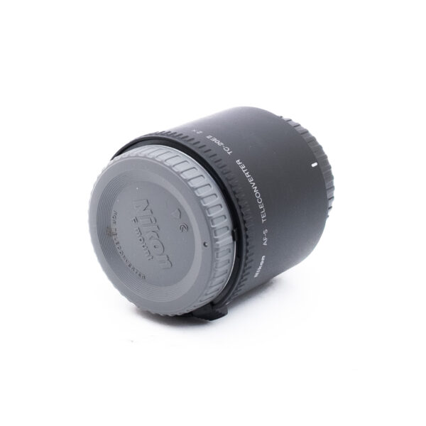 Nikon AF-S Teleconverter TC-20E II - Käytetty