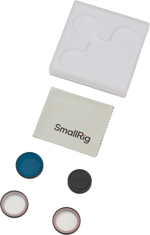 SmallRig 5789 Musta Diffusion/ND8/CPL-suodatinpakkaus DJI Osmo Nanolle sisältää kolme pyöreää suodatinta suojakorkilla, merkkipuhdistusliinan ja valkoisen muovisen säilytyslaukun, kaikki valkoisella pohjalla.