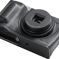 SmallRig 5676 Leather Case Kit for Ricoh GR IV / III / IIIx / III HDF / IIIx HDF -black
