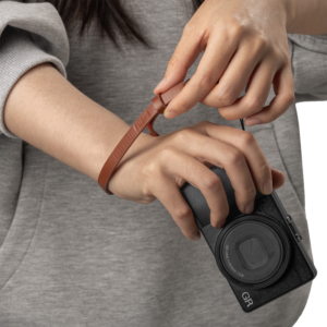 SmallRig 5684 Quick Release Wrist Strap for Ricoh GR-series -punainen