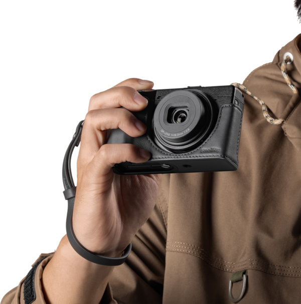 SmallRig 5676 Leather Case Kit for Ricoh GR IV / III / IIIx / III HDF / IIIx HDF -black