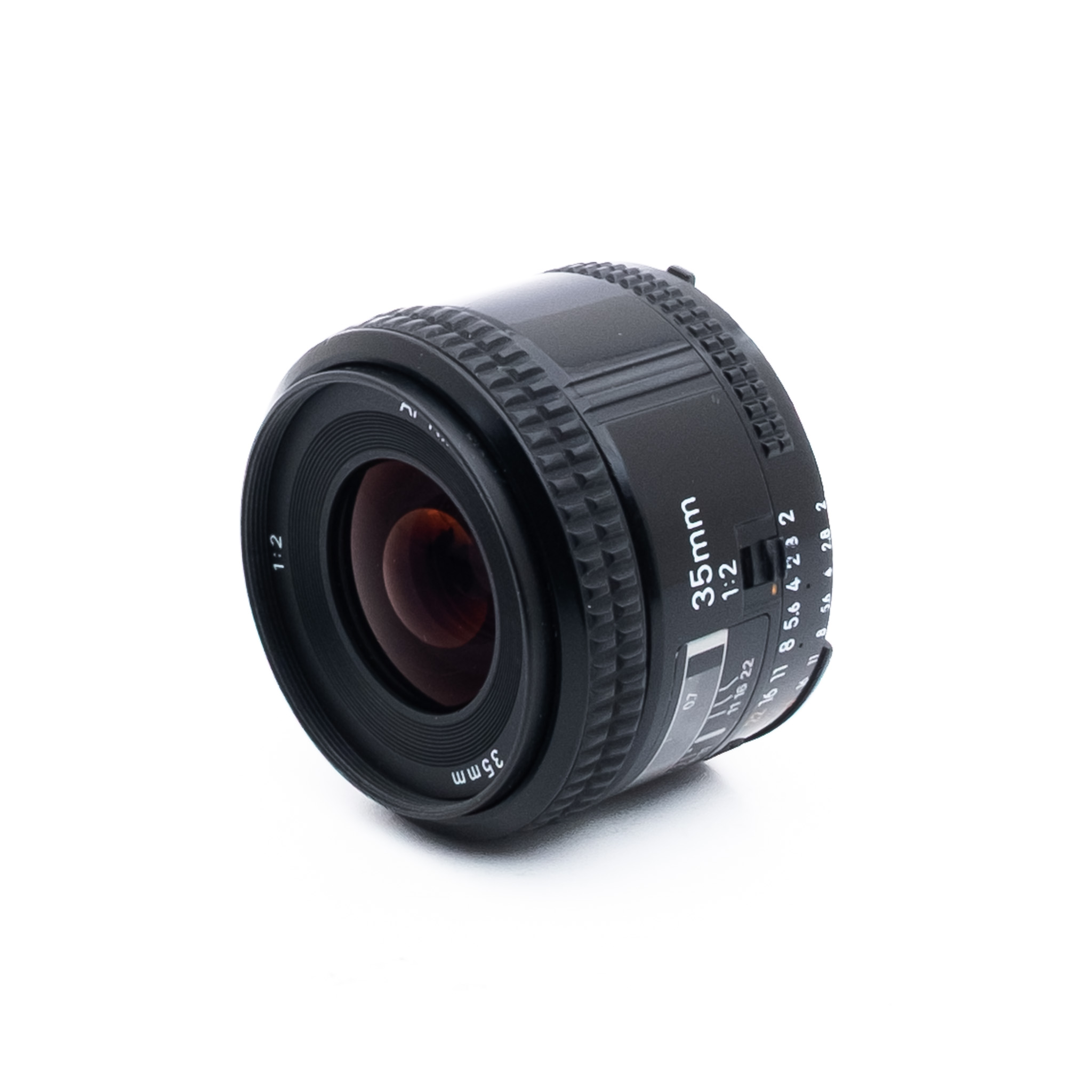 Nikon AF Nikkor 35mm f/2 - Käytetty