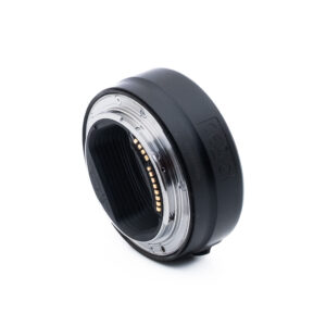 Canon Mount Adapter EF - EOS R (Kunto K5, sis. ALV 25,5%) - Käytetty
