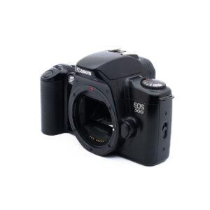 Canon Eos 500 film camera - Used