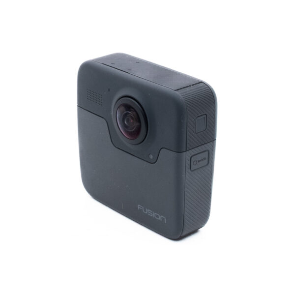 GoPro Fusion 360 (sis. ALV 25,5%) - Käytetty