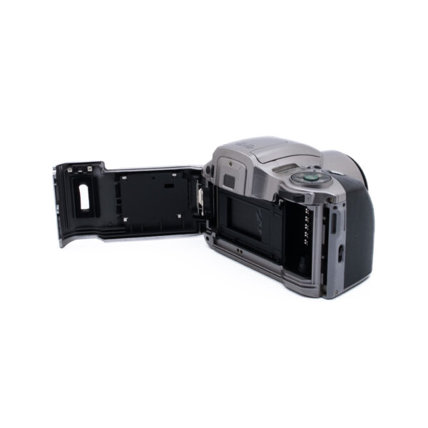 Olympus IS-200 filmikamera - Käytetty