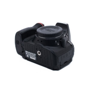 Nikon D5300 4244-1 Nikon D5300 (SC 2000, Condition K5) - Used
