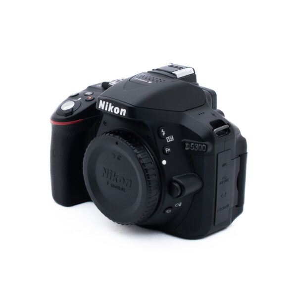 Nikon D5300 4244-5 Nikon D5300 (SC 2000, Condition K5) - Used