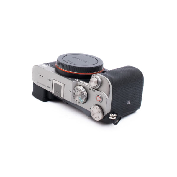 Sony A7C 6980-2 Sony A7C (SC 30000, sis. ALV 25,5%, Takuu 6kk) – Käytetty