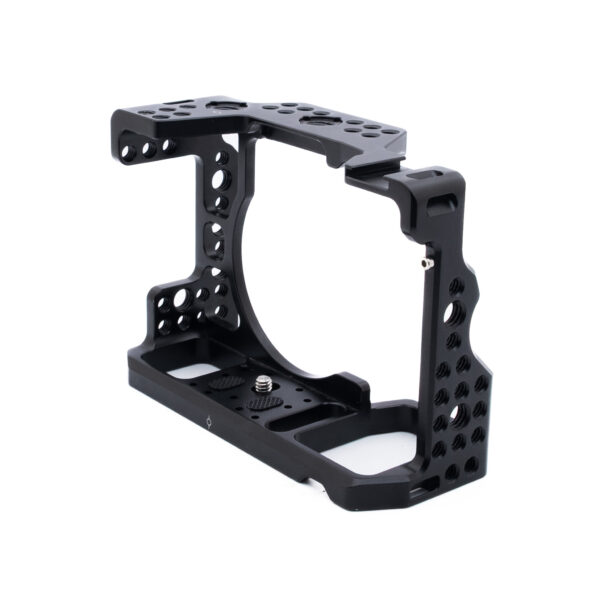 SmallRig 2087 Cage for Sony A7III / A7RIII - Käytetty
